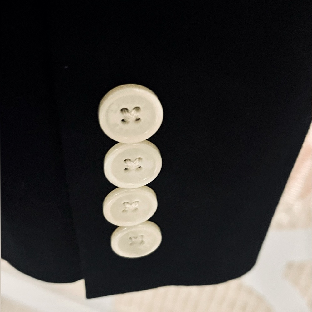 VINTAGE RALPH LAUREN BLACK LINED PEARLIZED BUTTONS VINTAGE RETRO CREST LOGO - Picture 11 of 16